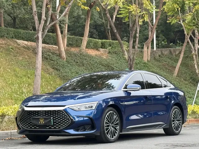 BYD Han 2022 DM-i 121KM Prestige