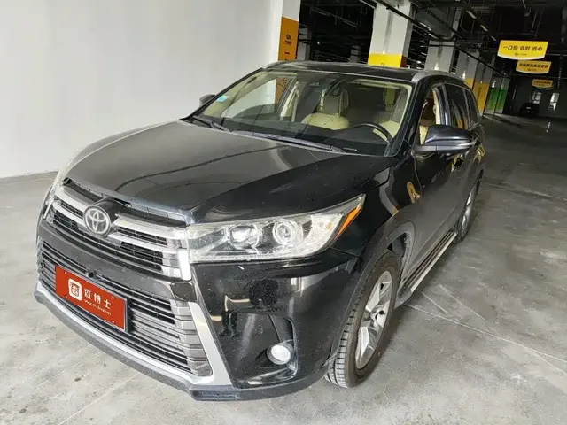 Toyota Highlander 2021 2.0T FWD Premium 7-Seater