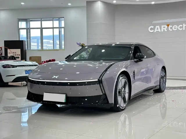 XPeng P7 2025 702km Long Range Edition