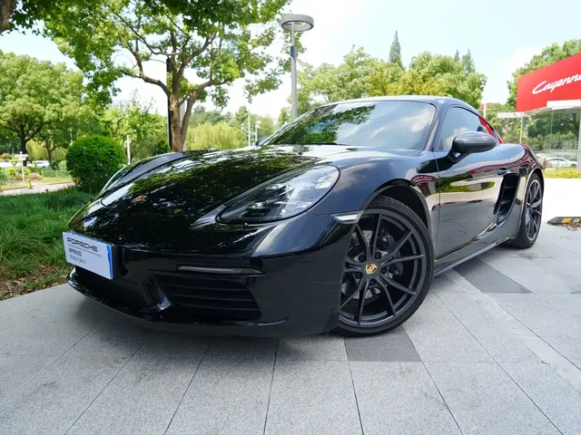 Porsche 718 2022 Cayman T 2.0T