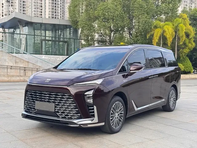 Buick GL8 New Energy 2024 Landglory Premium Edition 7-Seater