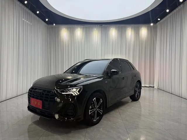 Audi Q3 2021 35 TFSI Fashion Sport