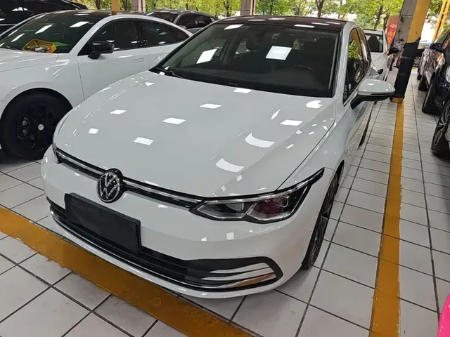 Volkswagen Golf 2021 280TSI DSG Pro