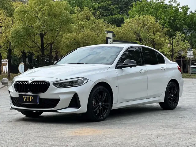 BMW 1 Series 2021 125i M Sport Black Night Edition