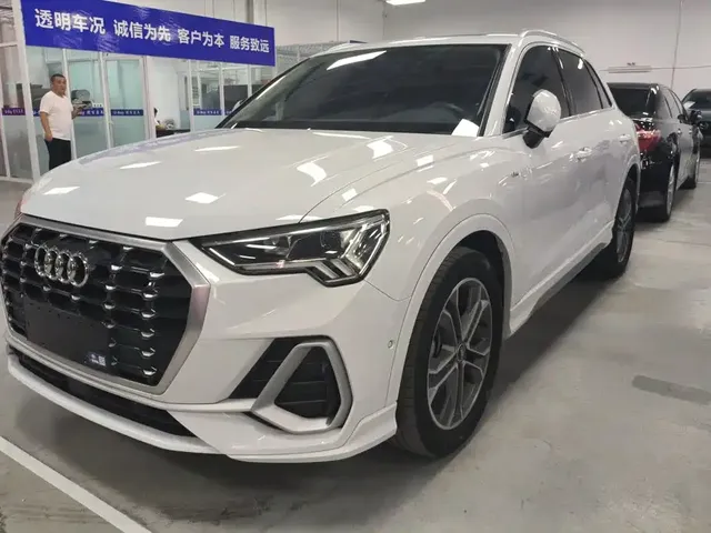 Audi Q3 2022 40 TFSI Fashion Dynamic