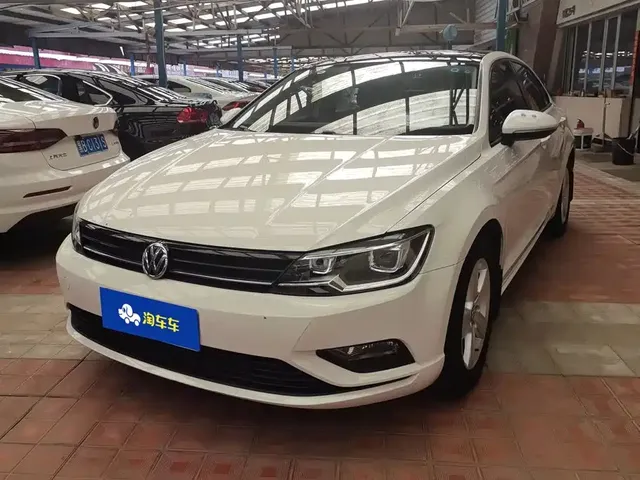 Volkswagen Lamando 2018 230TSI DSG Trend Edition