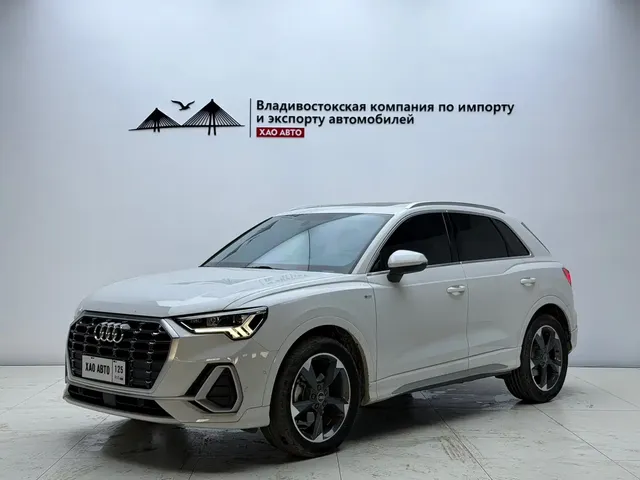Audi Q3 2023 35 TFSI Fashion Dynamic (1.4T)