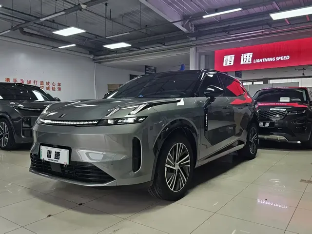 Lynk & Co 08 EM-P 2023 220km 4WD Performance Halo