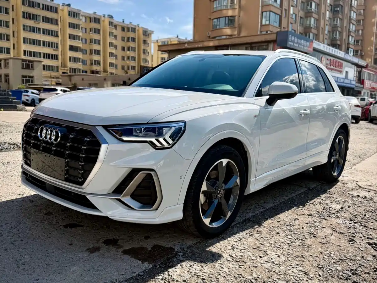 Audi Q3 2022 35 TFSI Fashion Dynamic