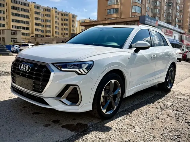 Audi Q3 2022 35 TFSI Fashion Dynamic