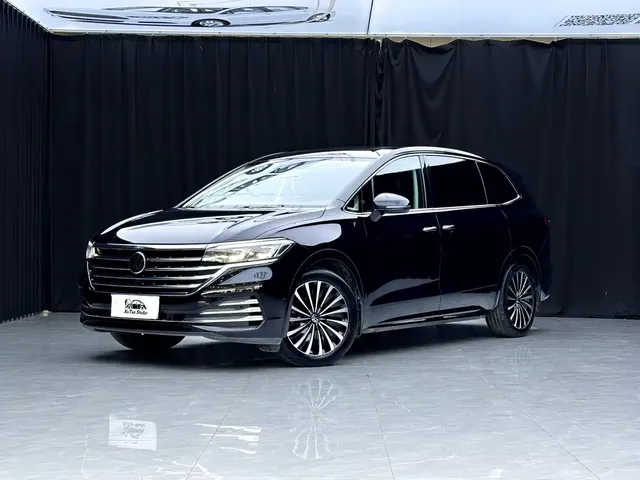 Volkswagen Viloran 2020 380TSI Premium