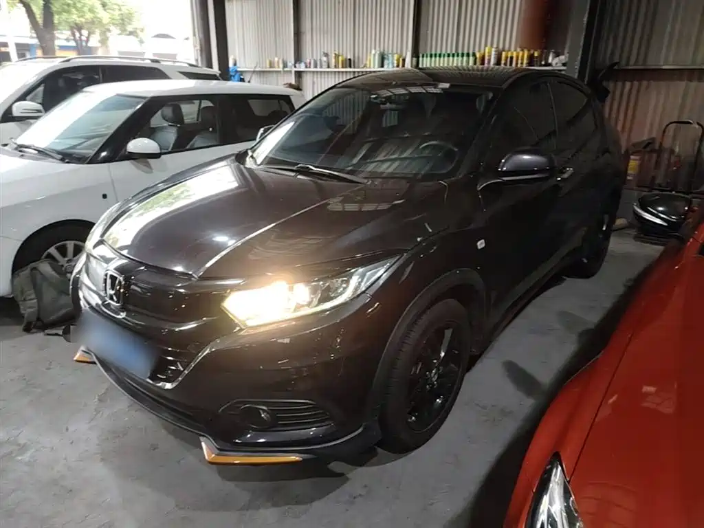 Honda Vezel 2022 1.5L CVT Phantom Night Pioneer Edition