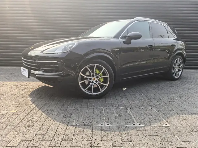 Porsche Cayenne New Energy 2021 Cayenne E-Hybrid 2.0T