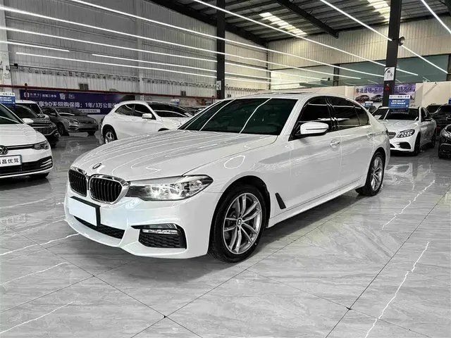 BMW 5 Series 2018 525Li M Sport Package