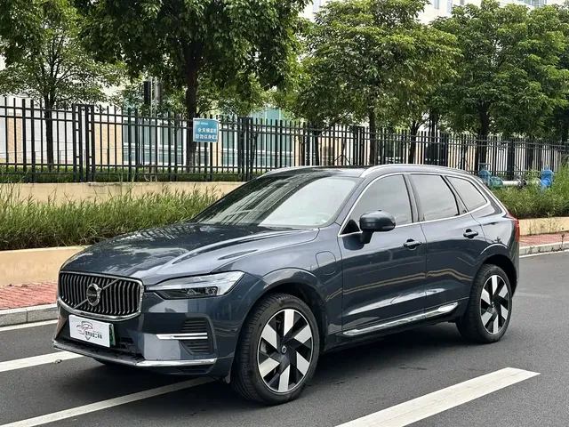 Volvo XC60 Plug-in Hybrid 2024 T8 PHEV Long Range AWD Smart Elegance Luxury Edition