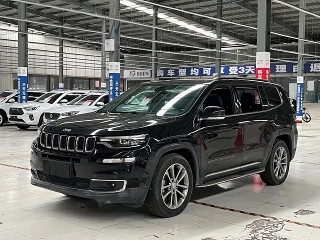 Jeep Grand Commander 2018 2.0T AWD Premium Navigation Edition (China V)