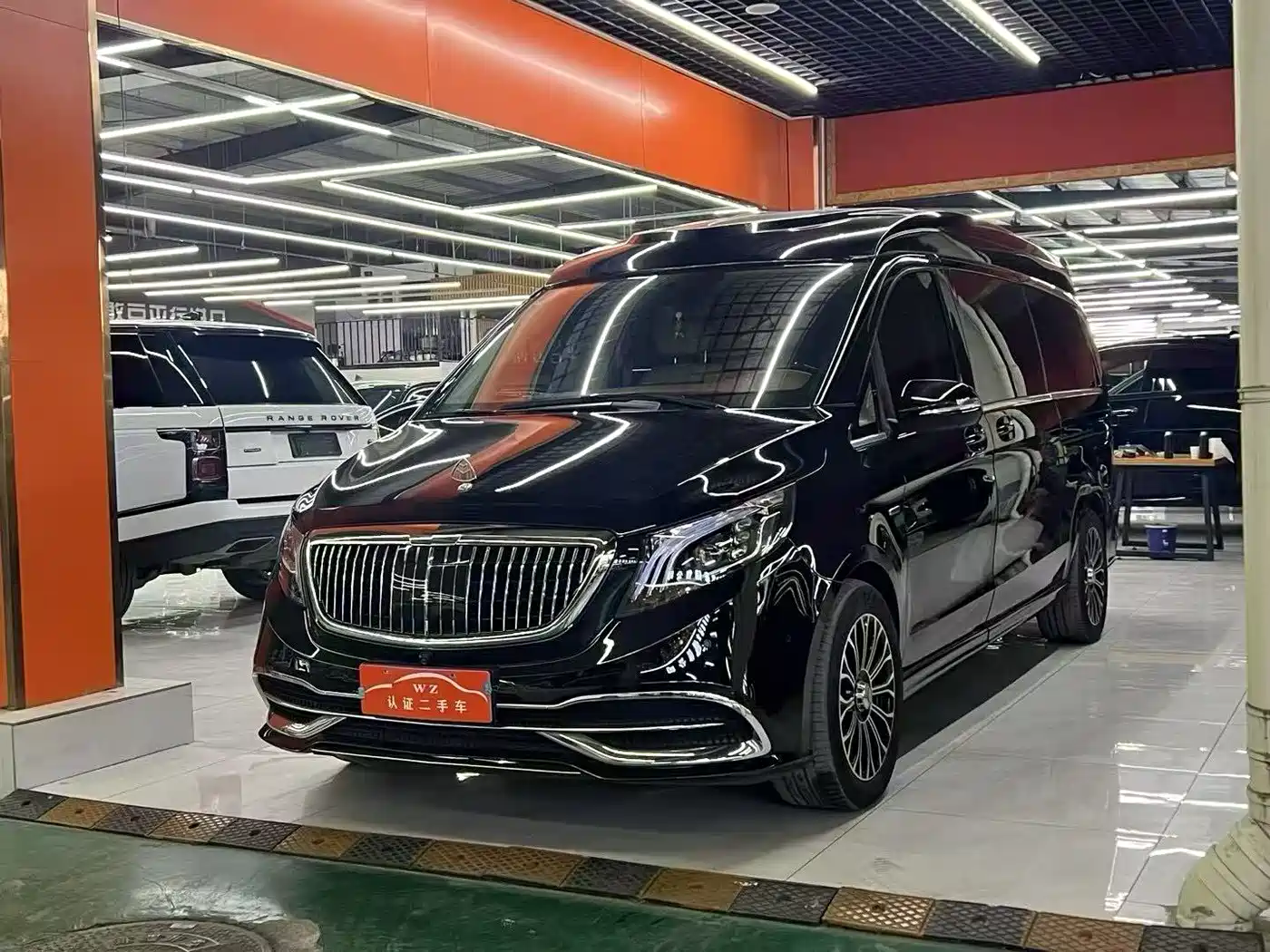 Mercedes-Benz V-Class 2022 V 260 L Long Wheelbase Luxury Edition