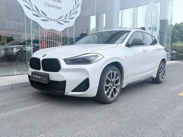 BMW X2 2022 sDrive25i M Off-Road Package