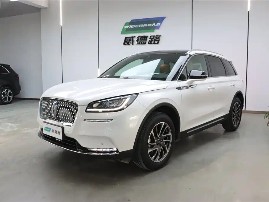 Lincoln Adventurer 2020 2.0T 4WD Premium Elegance Edition