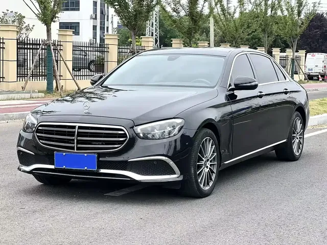 Mercedes-Benz E-Class 2023 E 260 L