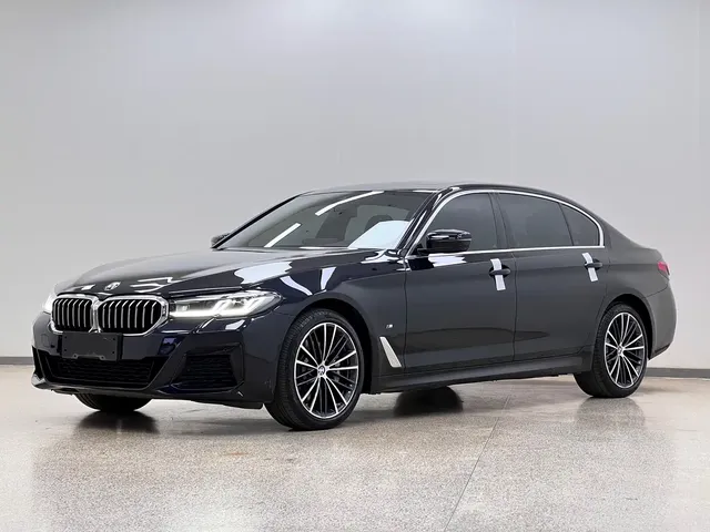 BMW 5 Series 2022 Facelift 530Li Leading M Sport Package