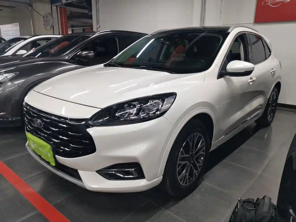 Ford Escape 2020 EcoBoost 245 AWD Premium Edition