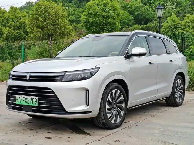 AITO Wenjie AITO M7 2024 1.5T AWD Plus 5-Seater