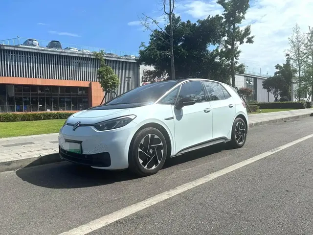 Volkswagen ID.3 2023 Pure Smart Edition