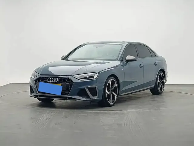Audi A4L 2022 40 TFSI quattro RS Kit Burning Speed