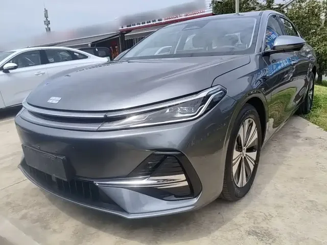 Geely Galaxy A7 2025 EM-i 150km Explorer+ Edition