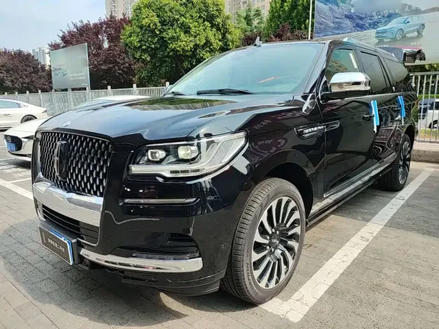 Lincoln Navigator 2024 3.5T Long Wheelbase Presidential Edition