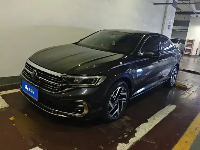 Volkswagen Sagitar 2024 300TSI DSG Surpass Edition