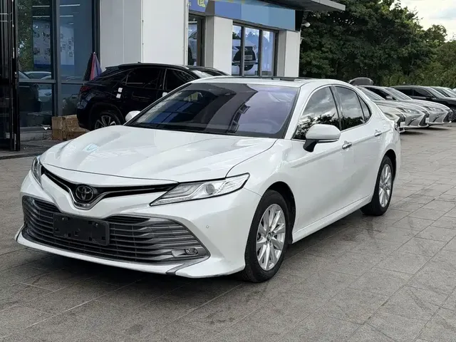 Toyota Camry 2019 Facelift 2.0G Luxury Edition