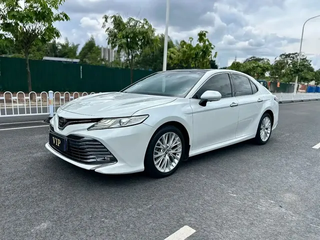 Toyota Camry 2018 2.5G Luxury Edition