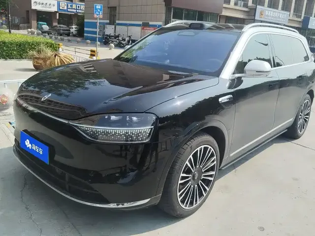 AITO Wenjie AITO M9 2025 Extended Range Max 52kWh 6-Seater