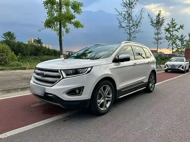 Ford Edge 2018 EcoBoost 245 FWD Luxury 7-seater China V
