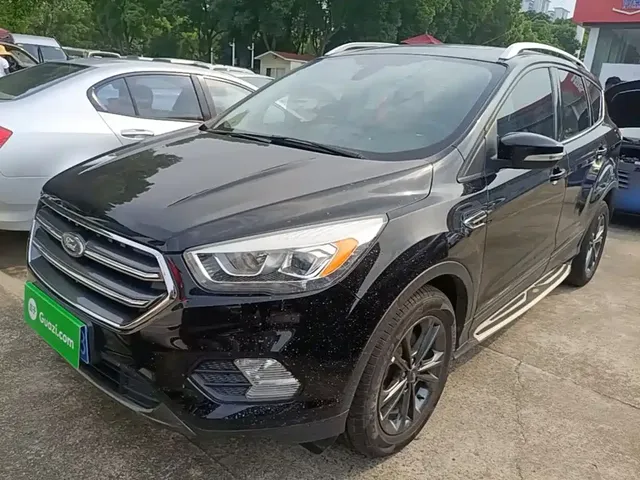 Ford Kuga 2019 EcoBoost 180 2WD Platinum Wing Edition China VI