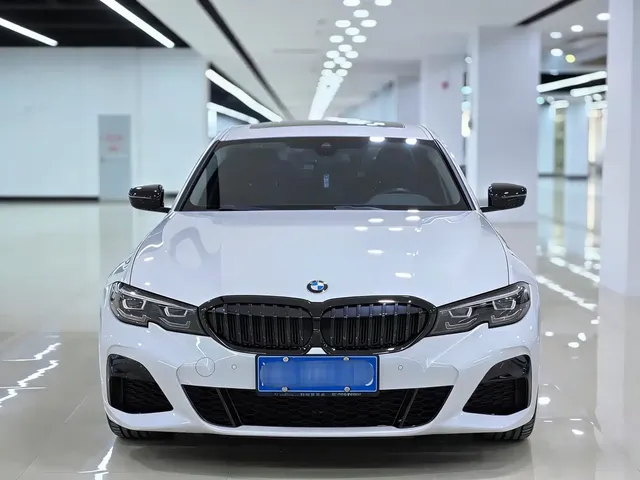 BMW 3 Series 2022 325i M Sport Shadow Edition