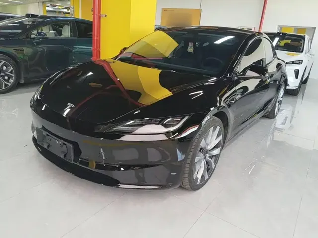 Tesla Model 3 2023 Rear-Wheel Drive