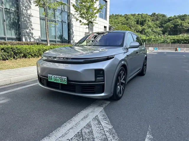 Li Auto L7 2023 Pro