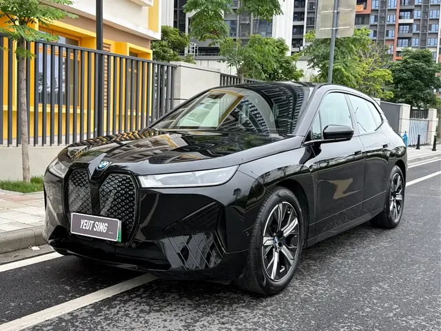 BMW iX 2022 xDrive40