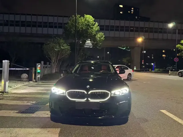 BMW 3 Series 2026 325i M Sport Package