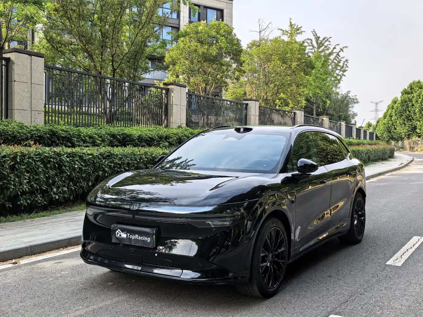ZEEKR 7X 2025 Model 75kWh RWD Smart Driving Edition