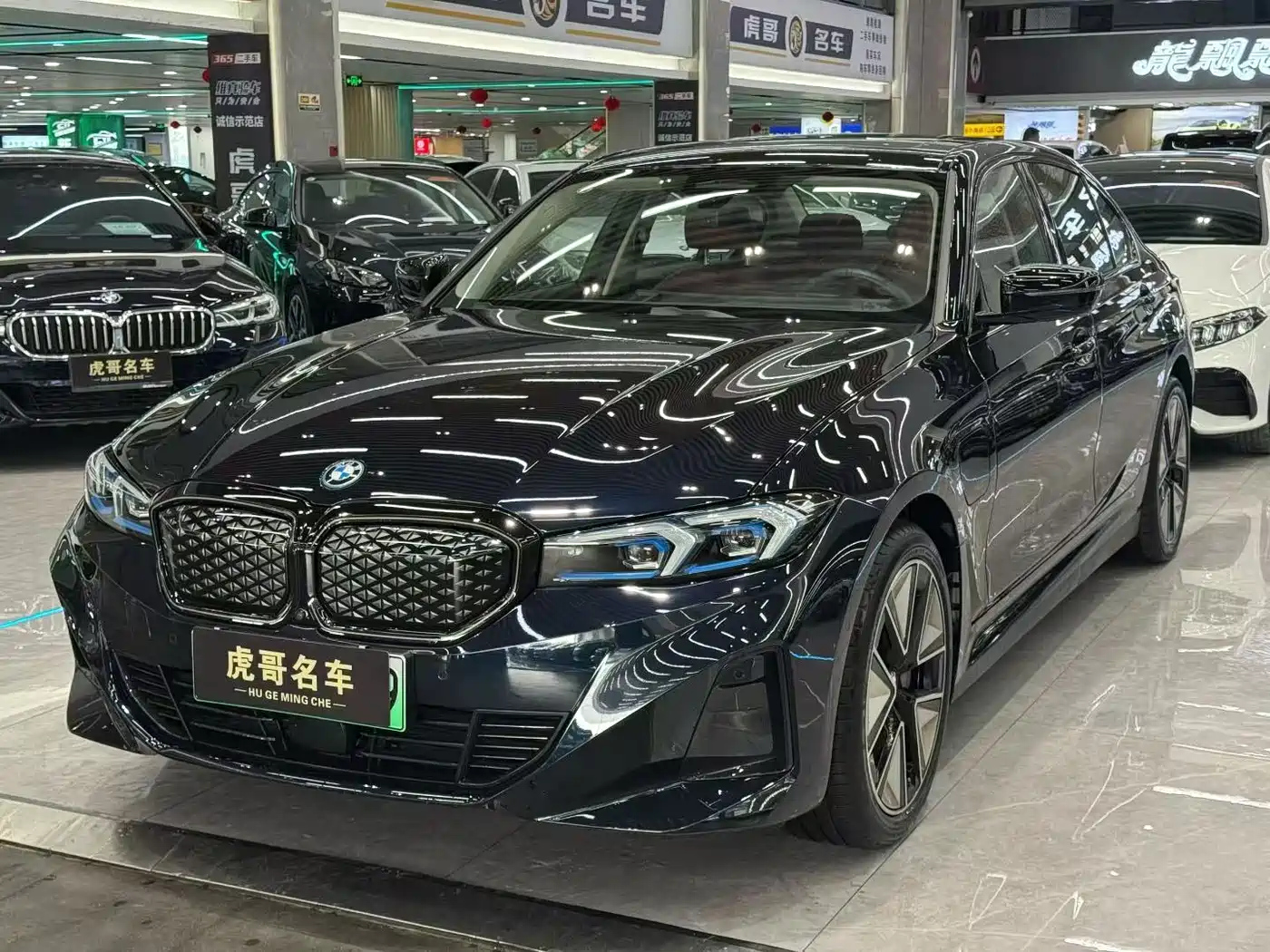 BMW i3 2025 eDrive 40 L Shadow Night Sport Package