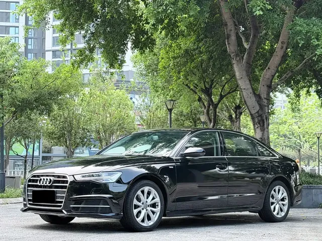 Audi A6L 2018 30th Anniversary 35 TFSI Fashion
