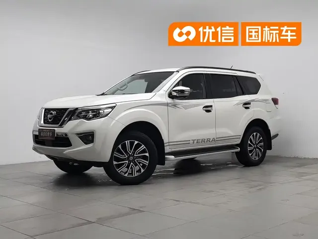 Nissan Terra 2018 2.5L Automatic AWD Flagship