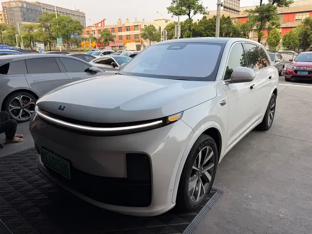 Li Auto L7 2023 Air