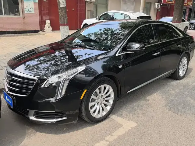 Cadillac XTS 2018 28T Technology
