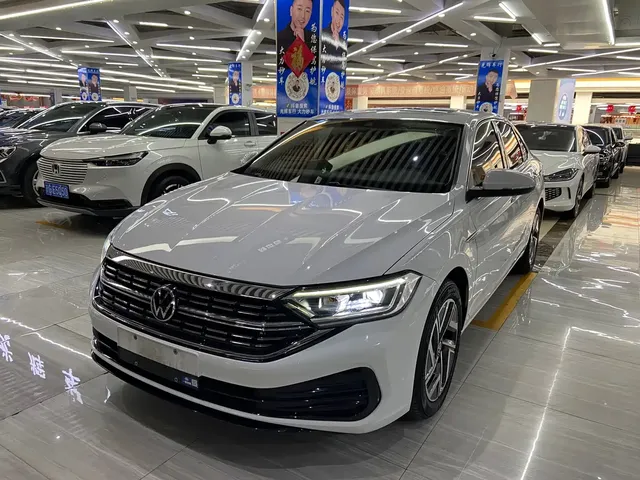 Volkswagen Sagitar 2023 280TSI DSG Surpass Plus Edition