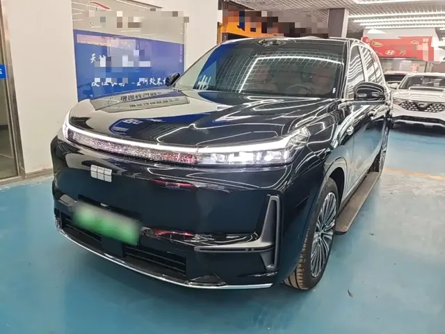 Geely Galaxy M9 2025 Base Model
